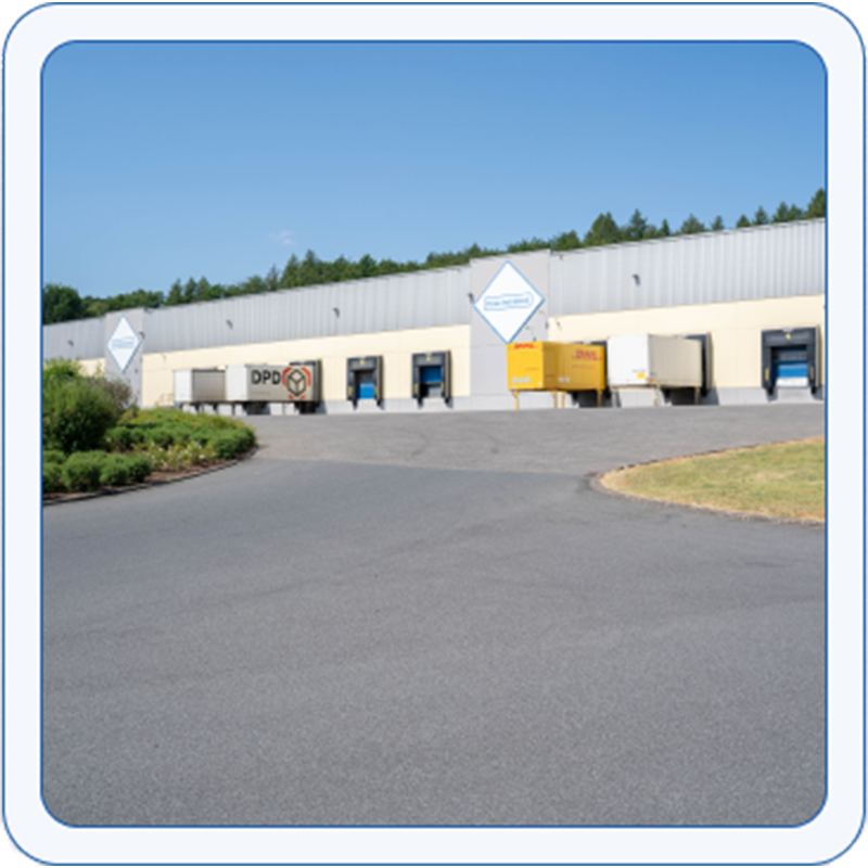 Logistické centrum Ransbach Vnější pohled na logistické centrum v Ransbach-Baumbach